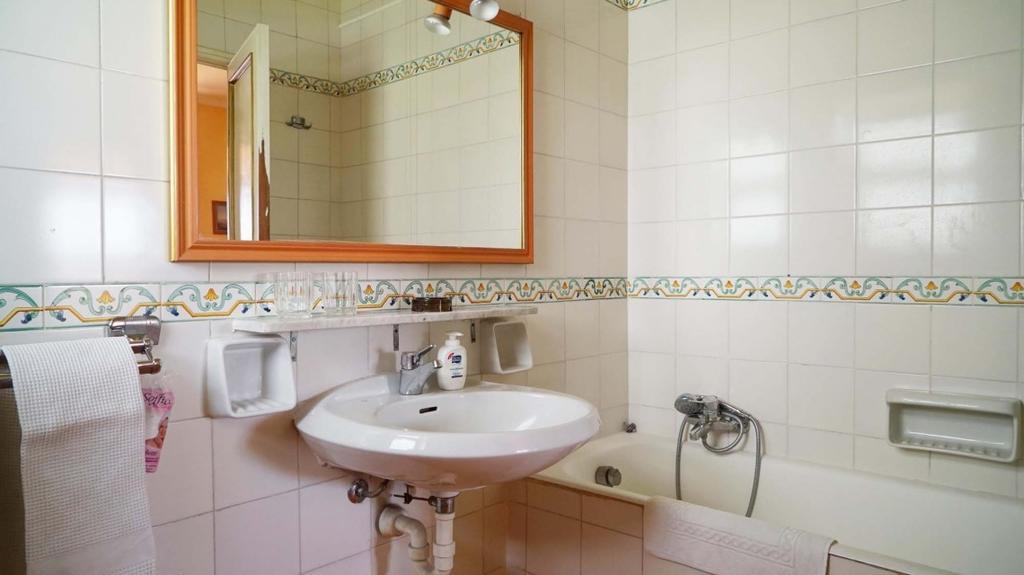 Bed & Breakfast Riviera Di Chiaia Turrisi Naples